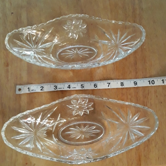 Two etched star design glass banana split boats - Picture 4 of 8